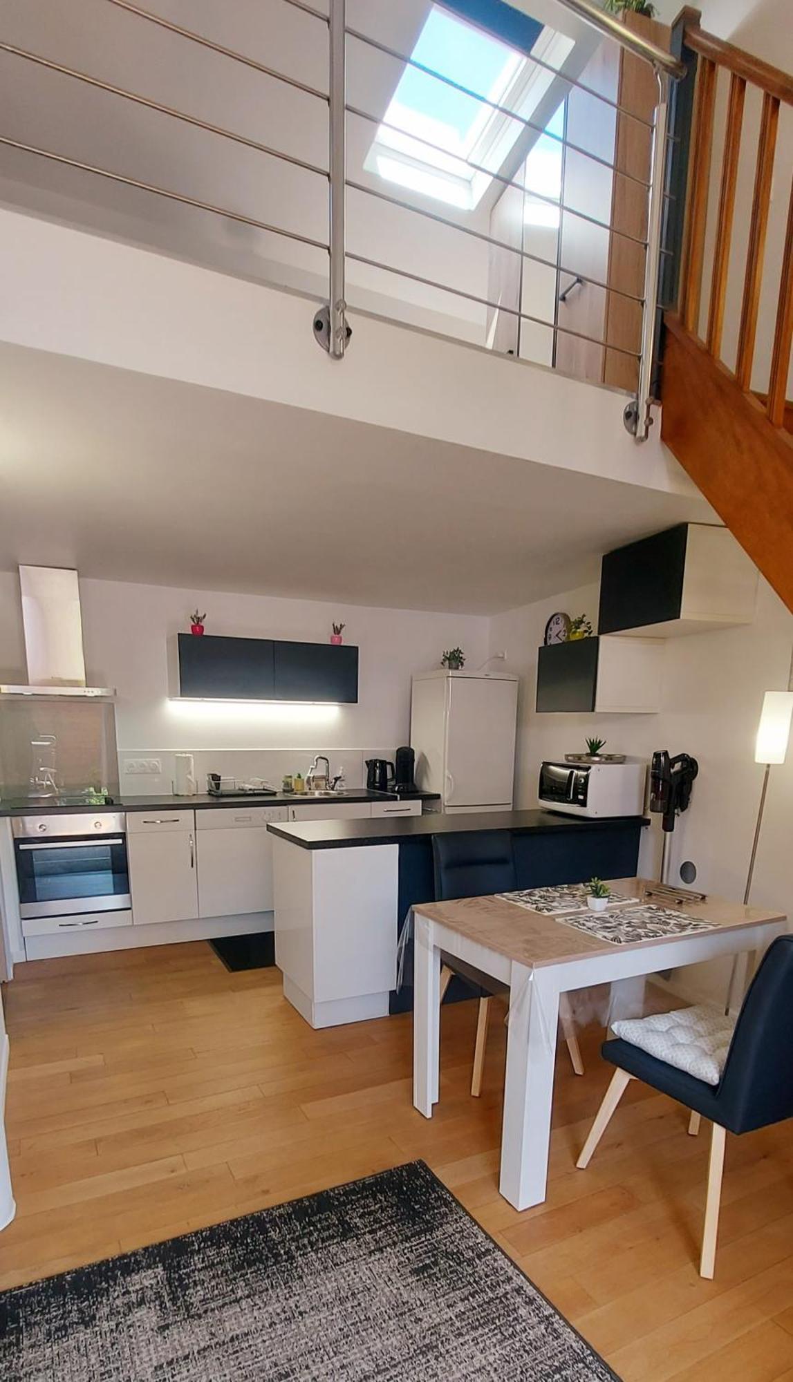 Spacieuse Dependance Duplex 50 M2 Classe 3 Etoiles Sans Vis-A-Vis 格雷乌莱班 外观 照片