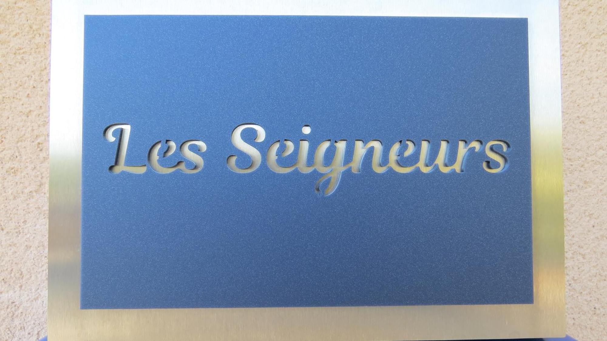 Spacieuse Dependance Duplex 50 M2 Classe 3 Etoiles Sans Vis-A-Vis 格雷乌莱班 外观 照片